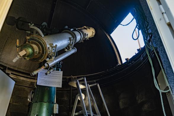 Lunette Charles Apoil - Agrandir l'image, fenêtre modale